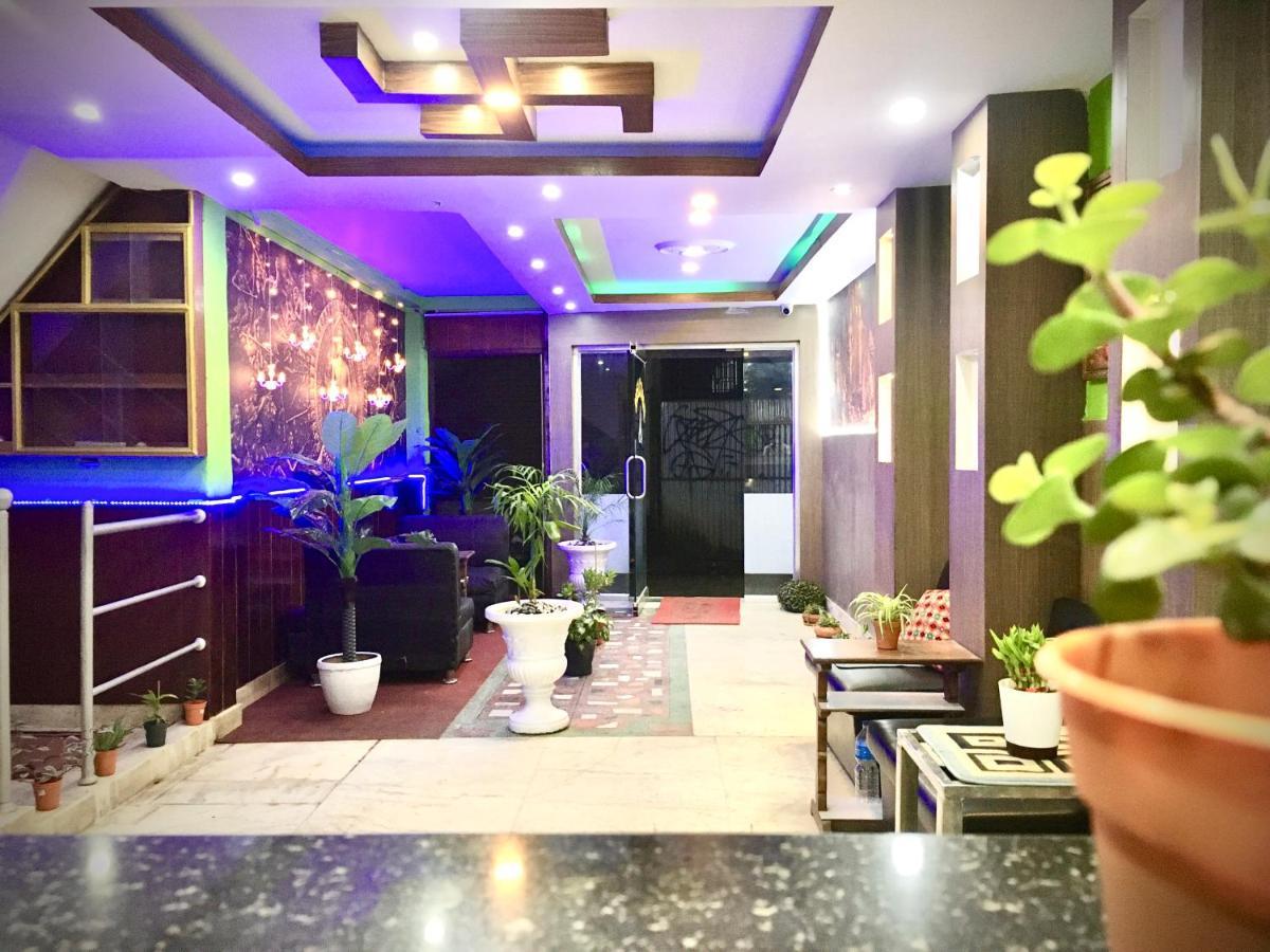 Hotel Plumeria Inn Kathmandu Bagian luar foto